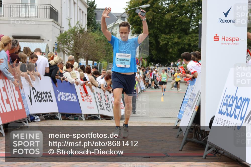 31.08.2025 - 21. Blankeneser Heldenlauf Strokosch-Dieckow http://msf.ph/oto/8681412 31.08.2025 12:06:35 Ziel 5438, 4026 meine-sportfotos.de