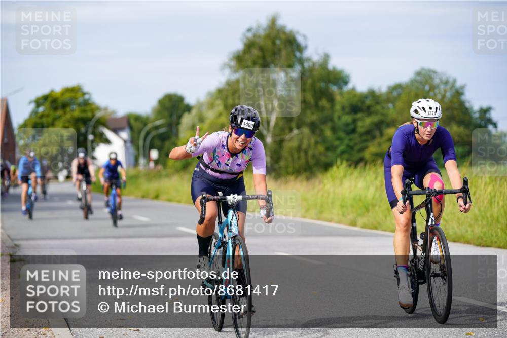31.08.2025 - Elbe Triathlon Hamburg Michael Burmester http://msf.ph/oto/8681417 31.08.2025 10:56:33 Radfahren 1346, 1366, 1374, 1406, 1409, 1475 meine-sportfotos.de