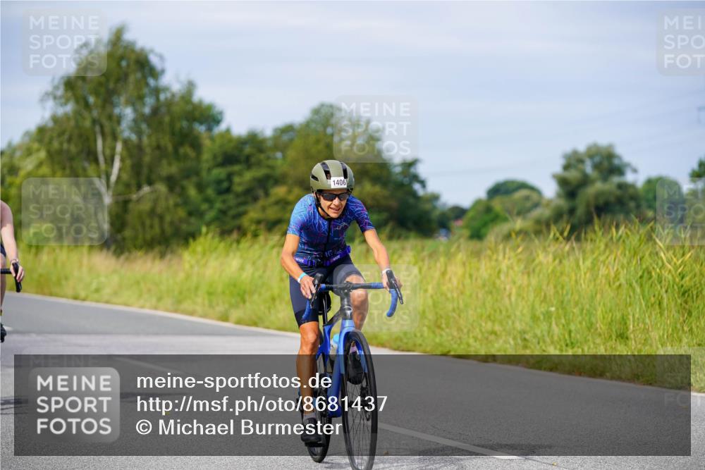 31.08.2025 - Elbe Triathlon Hamburg Michael Burmester http://msf.ph/oto/8681437 31.08.2025 10:56:36 Radfahren 772, 1250, 1366, 1374, 1406, 1407, 1409, 1474, 1475 meine-sportfotos.de