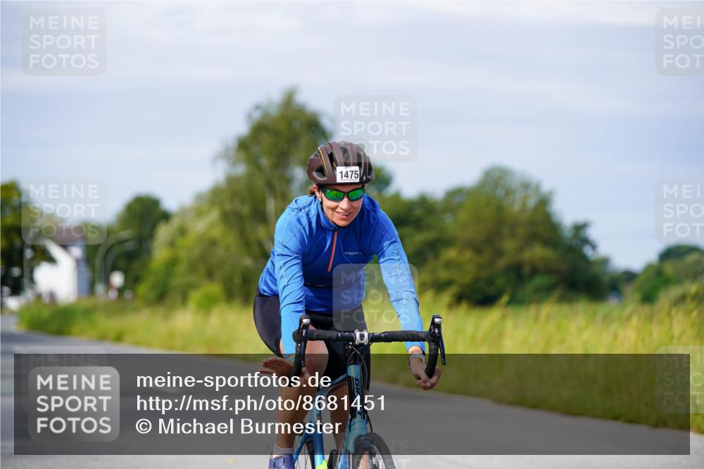 31.08.2025 - Elbe Triathlon Hamburg Michael Burmester http://msf.ph/oto/8681451 31.08.2025 10:56:38 Radfahren 772, 1250, 1366, 1406, 1407, 1474, 1475 meine-sportfotos.de