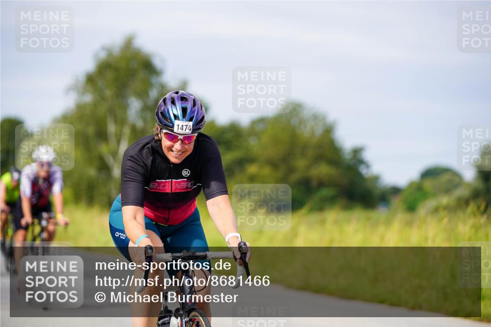 31.08.2025 - Elbe Triathlon Hamburg Michael Burmester http://msf.ph/oto/8681466 31.08.2025 10:56:41 Radfahren 772, 1166, 1250, 1301, 1407, 1430, 1474, 1475 meine-sportfotos.de