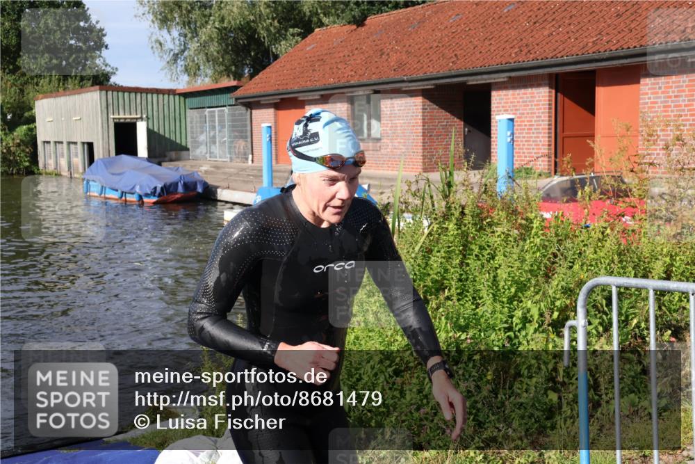 31.08.2025 - Elbe Triathlon Hamburg Luisa Fischer http://msf.ph/oto/8681479 31.08.2025 09:32:47 Schwimmen 896 meine-sportfotos.de