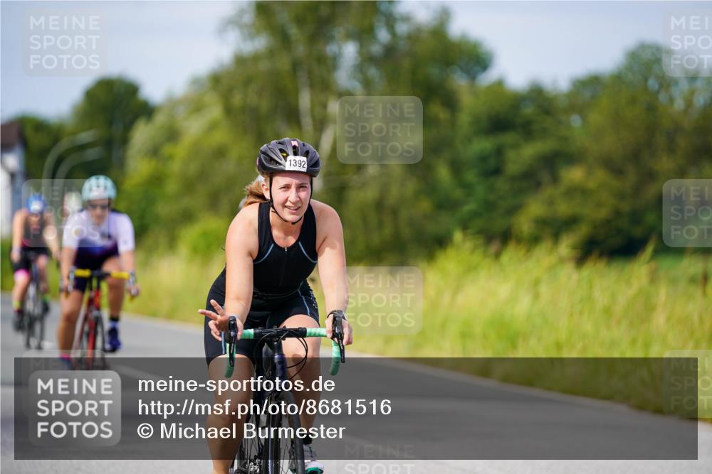 31.08.2025 - Elbe Triathlon Hamburg Michael Burmester http://msf.ph/oto/8681516 31.08.2025 10:57:00 Radfahren 1305, 1361, 1392, 1414, 1450, 1458 meine-sportfotos.de