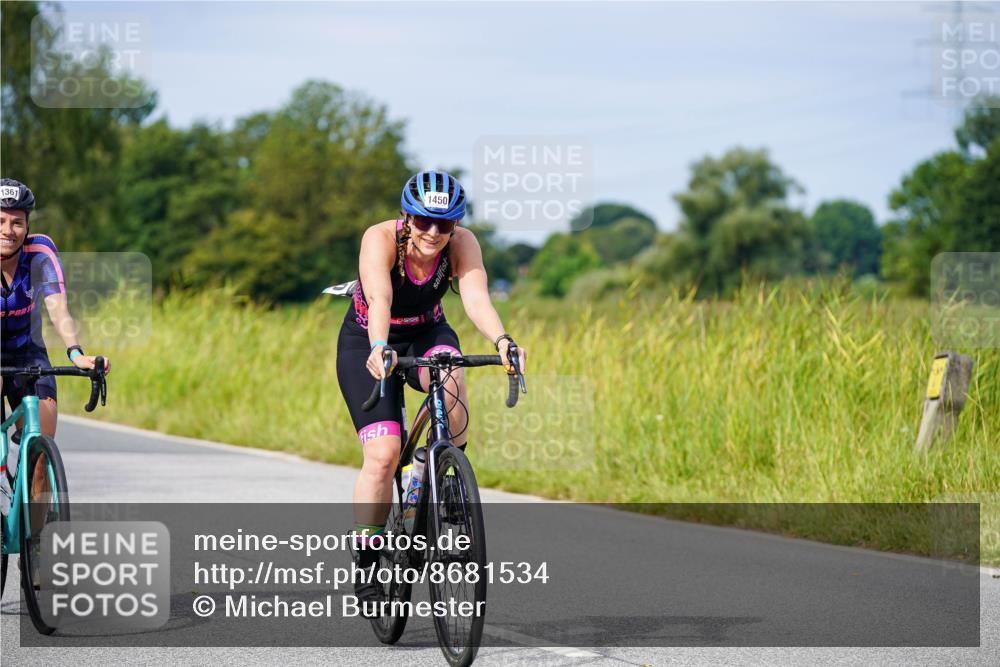 31.08.2025 - Elbe Triathlon Hamburg Michael Burmester http://msf.ph/oto/8681534 31.08.2025 10:57:03 Radfahren 1305, 1361, 1392, 1414, 1450, 1458, 1504 meine-sportfotos.de