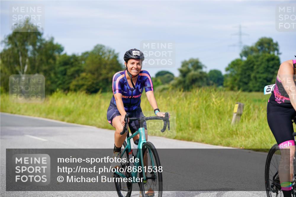 31.08.2025 - Elbe Triathlon Hamburg Michael Burmester http://msf.ph/oto/8681538 31.08.2025 10:57:04 Radfahren 1305, 1361, 1414, 1450, 1458, 1504, 1601 meine-sportfotos.de