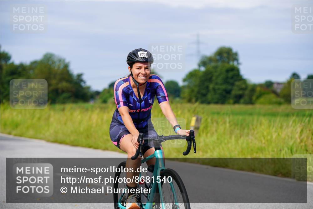 31.08.2025 - Elbe Triathlon Hamburg Michael Burmester http://msf.ph/oto/8681540 31.08.2025 10:57:04 Radfahren 1305, 1361, 1414, 1450, 1458, 1504, 1601 meine-sportfotos.de