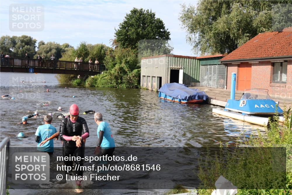 31.08.2025 - Elbe Triathlon Hamburg Luisa Fischer http://msf.ph/oto/8681546 31.08.2025 09:34:01 Schwimmen 842, 844, 868, 906 meine-sportfotos.de
