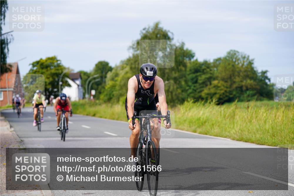 31.08.2025 - Elbe Triathlon Hamburg Michael Burmester http://msf.ph/oto/8681566 31.08.2025 10:57:13 Radfahren 1297, 1323, 1357, 1363, 1504, 1601, 1614 meine-sportfotos.de