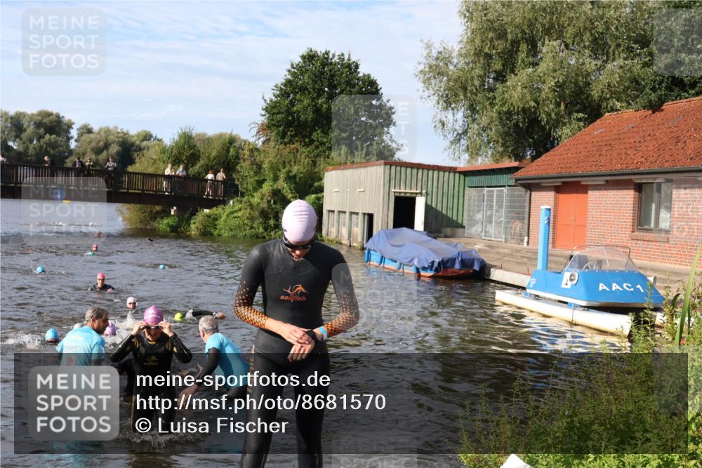 31.08.2025 - Elbe Triathlon Hamburg Luisa Fischer http://msf.ph/oto/8681570 31.08.2025 09:34:06 Schwimmen 816, 842, 844, 859, 868, 906 meine-sportfotos.de