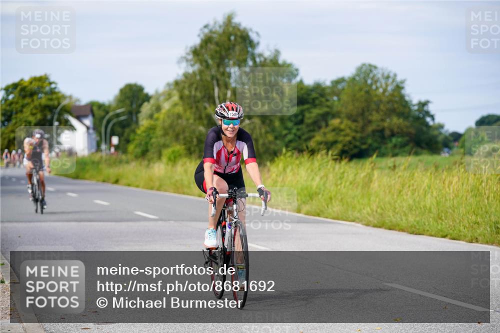 31.08.2025 - Elbe Triathlon Hamburg Michael Burmester http://msf.ph/oto/8681692 31.08.2025 10:57:39 Radfahren 1161, 1377, 1399, 1502 meine-sportfotos.de