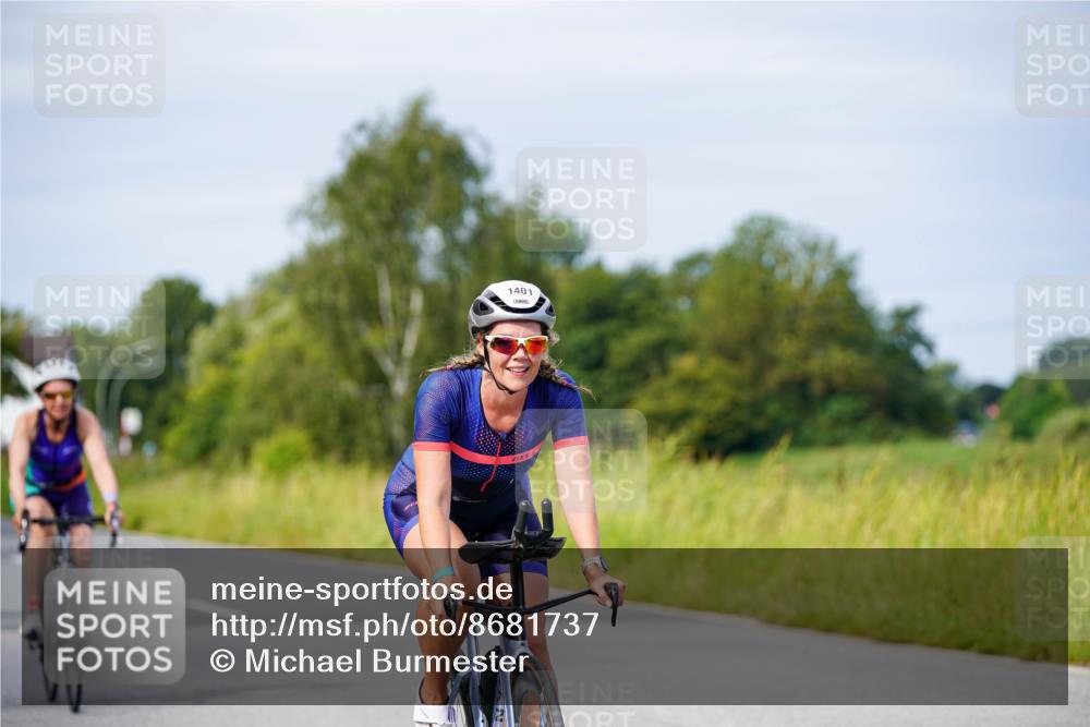 31.08.2025 - Elbe Triathlon Hamburg Michael Burmester http://msf.ph/oto/8681737 31.08.2025 10:57:54 Radfahren 1329, 1401, 1420, 1438, 1441, 1447, 1493 meine-sportfotos.de