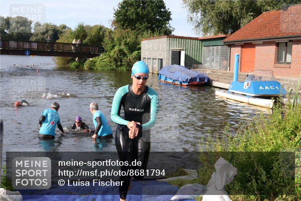 31.08.2025 - Elbe Triathlon Hamburg Luisa Fischer http://msf.ph/oto/8681794 31.08.2025 09:35:09 Schwimmen 790 meine-sportfotos.de