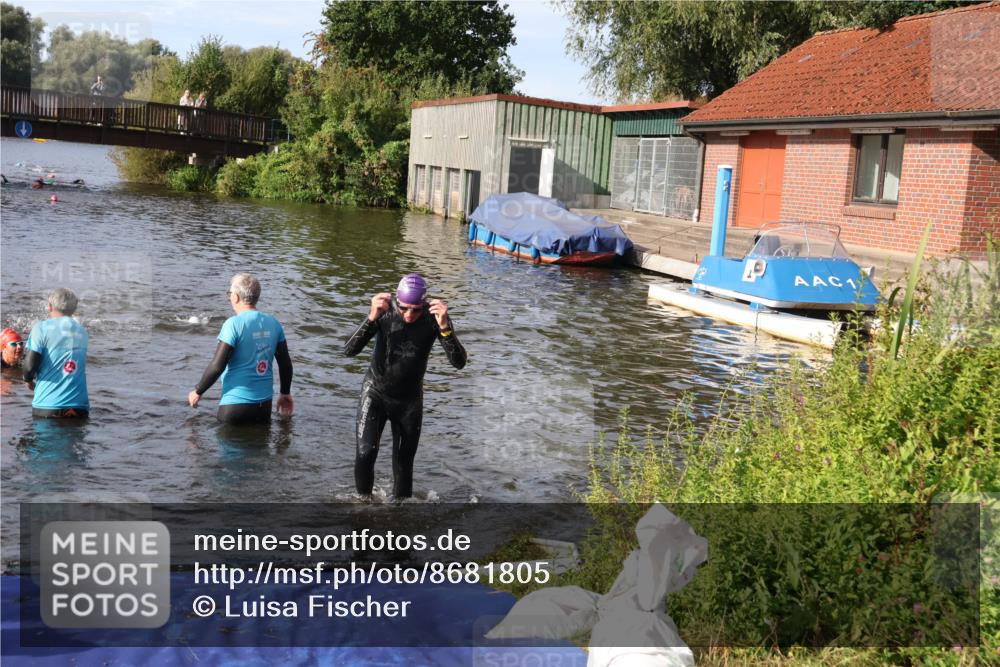31.08.2025 - Elbe Triathlon Hamburg Luisa Fischer http://msf.ph/oto/8681805 31.08.2025 09:35:15 Schwimmen 762, 914 meine-sportfotos.de