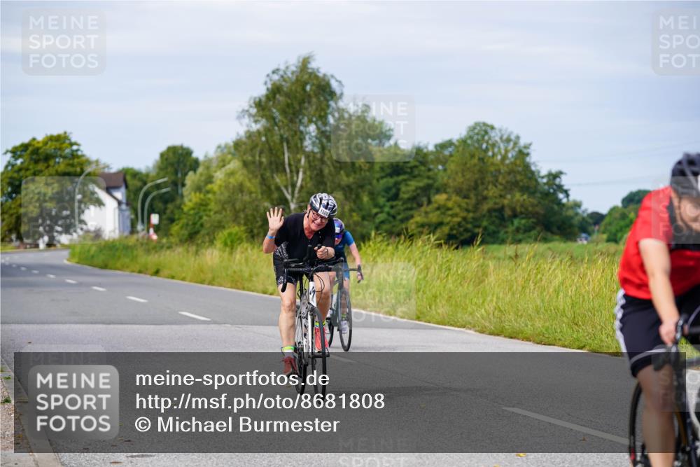31.08.2025 - Elbe Triathlon Hamburg Michael Burmester http://msf.ph/oto/8681808 31.08.2025 10:58:11 Radfahren 1299, 1353, 1506, 1615 meine-sportfotos.de