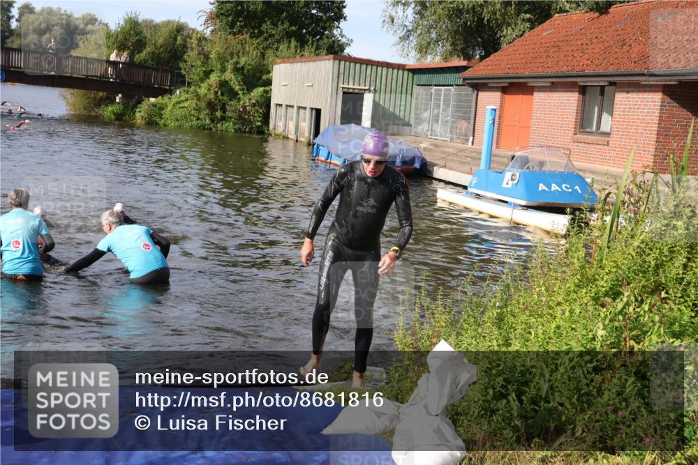31.08.2025 - Elbe Triathlon Hamburg Luisa Fischer http://msf.ph/oto/8681816 31.08.2025 09:35:18 Schwimmen 762, 781, 914 meine-sportfotos.de