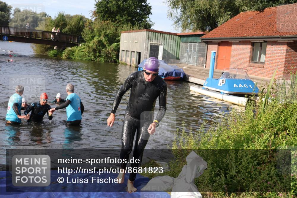 31.08.2025 - Elbe Triathlon Hamburg Luisa Fischer http://msf.ph/oto/8681823 31.08.2025 09:35:19 Schwimmen 762, 781, 903, 914 meine-sportfotos.de