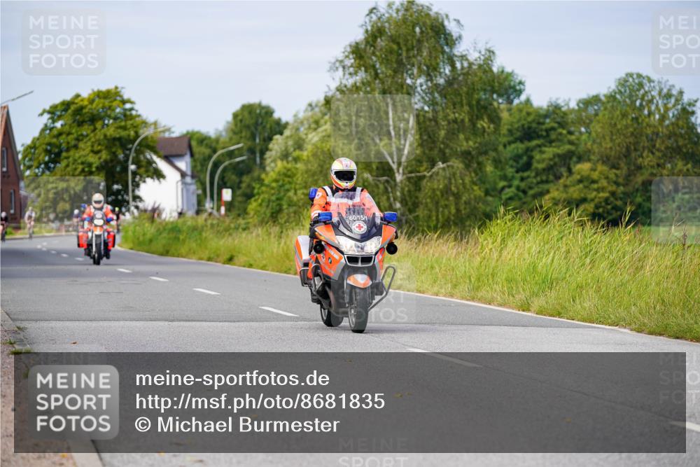 31.08.2025 - Elbe Triathlon Hamburg Michael Burmester http://msf.ph/oto/8681835 31.08.2025 10:58:36 Radfahren 1608 meine-sportfotos.de