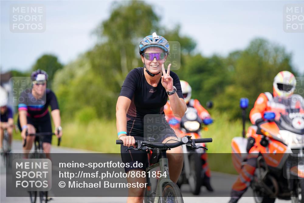 31.08.2025 - Elbe Triathlon Hamburg Michael Burmester http://msf.ph/oto/8681854 31.08.2025 10:58:49 Radfahren 1280, 1327, 1394, 1415, 1459, 1575 meine-sportfotos.de