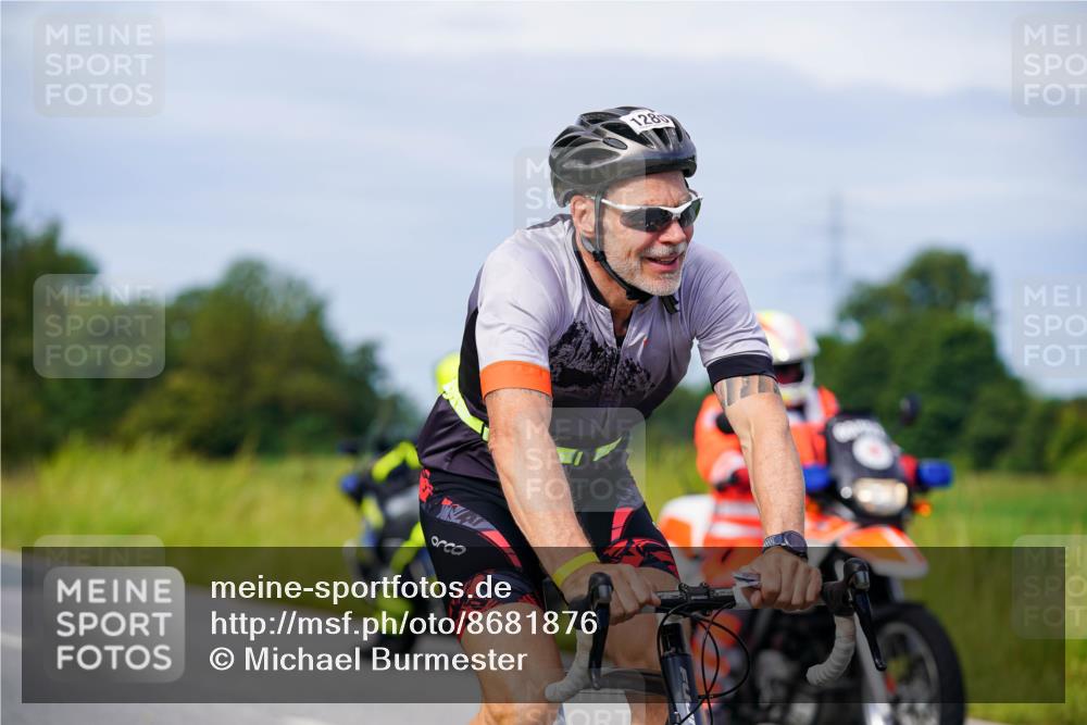 31.08.2025 - Elbe Triathlon Hamburg Michael Burmester http://msf.ph/oto/8681876 31.08.2025 10:58:52 Radfahren 1280, 1327, 1387, 1394, 1415, 1459, 1575 meine-sportfotos.de