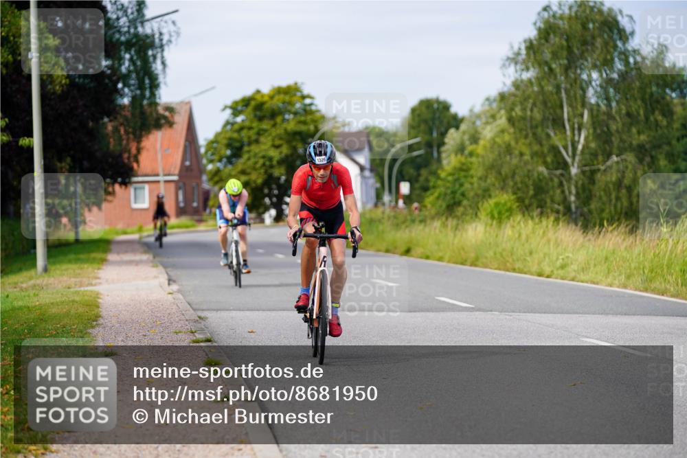 31.08.2025 - Elbe Triathlon Hamburg Michael Burmester http://msf.ph/oto/8681950 31.08.2025 10:59:17 Radfahren 1251, 1326 meine-sportfotos.de