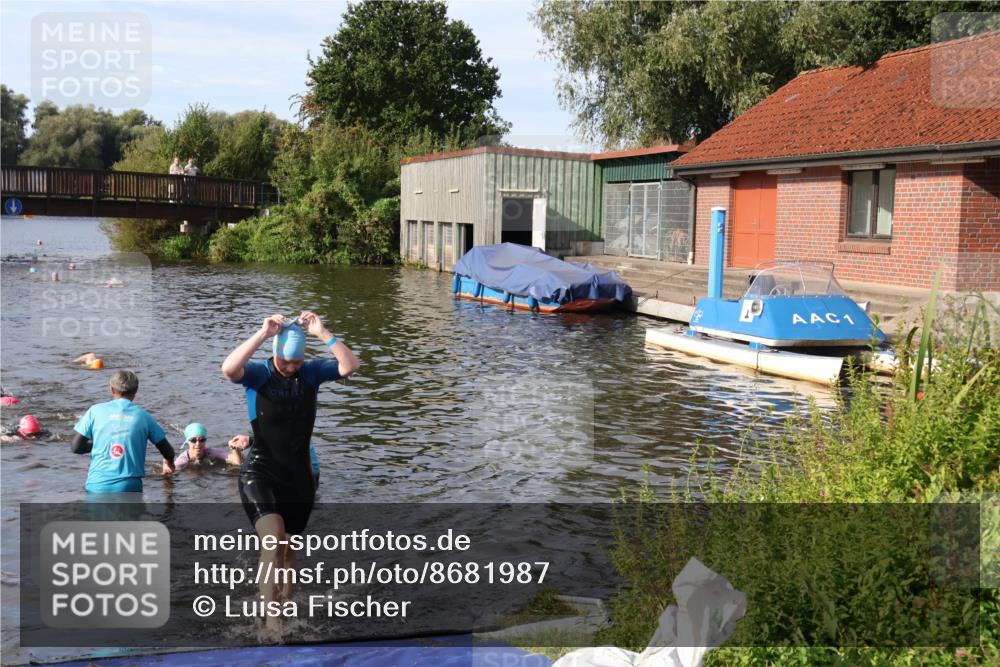 31.08.2025 - Elbe Triathlon Hamburg Luisa Fischer http://msf.ph/oto/8681987 31.08.2025 09:37:09 Schwimmen 783, 799, 931 meine-sportfotos.de