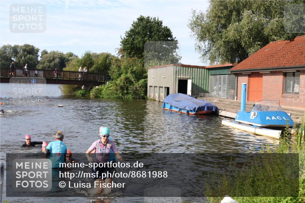 31.08.2025 - Elbe Triathlon Hamburg Luisa Fischer http://msf.ph/oto/8681988 31.08.2025 09:37:13 Schwimmen 783, 799, 921, 931 meine-sportfotos.de