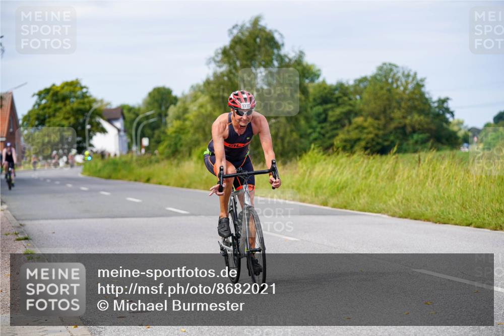 31.08.2025 - Elbe Triathlon Hamburg Michael Burmester http://msf.ph/oto/8682021 31.08.2025 10:59:48 Radfahren 1252, 1310, 1318, 1344, 1362, 1368 meine-sportfotos.de