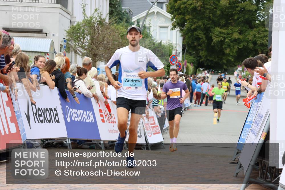 31.08.2025 - 21. Blankeneser Heldenlauf Strokosch-Dieckow http://msf.ph/oto/8682033 31.08.2025 12:05:48 Ziel 5762, 4392 meine-sportfotos.de