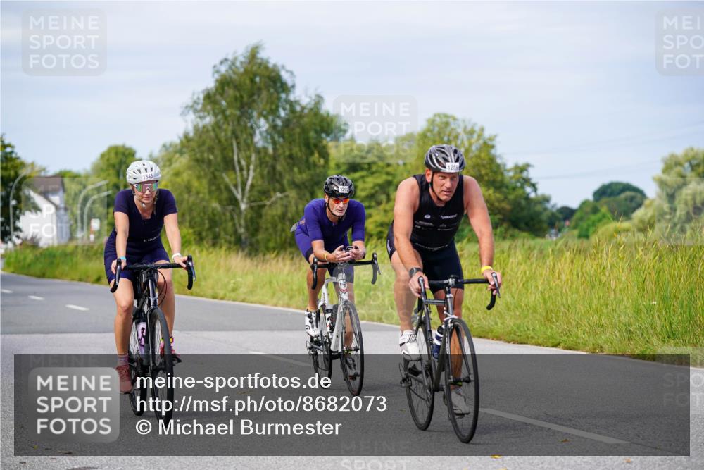 31.08.2025 - Elbe Triathlon Hamburg Michael Burmester http://msf.ph/oto/8682073 31.08.2025 11:00:10 Radfahren 1256, 1273, 1283, 1292, 1348, 1588, 1594 meine-sportfotos.de