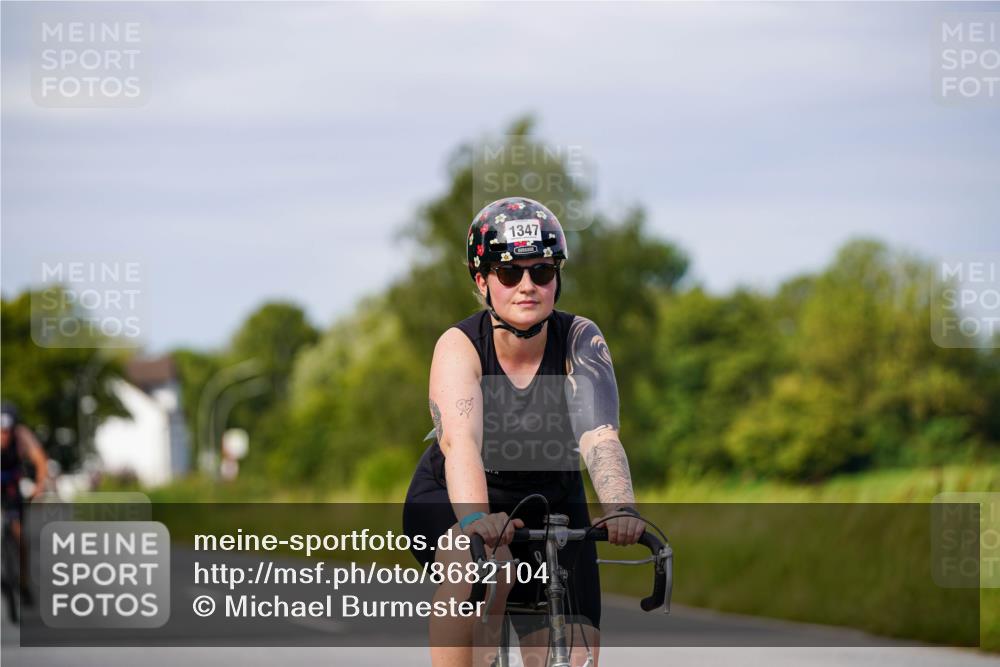31.08.2025 - Elbe Triathlon Hamburg Michael Burmester http://msf.ph/oto/8682104 31.08.2025 11:00:18 Radfahren 1322, 1347, 1402, 1594, 1604 meine-sportfotos.de