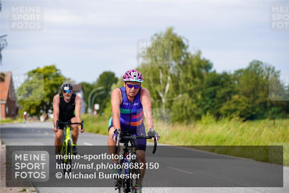 31.08.2025 - Elbe Triathlon Hamburg Michael Burmester http://msf.ph/oto/8682150 31.08.2025 11:00:38 Radfahren 1275, 1306, 1391 meine-sportfotos.de