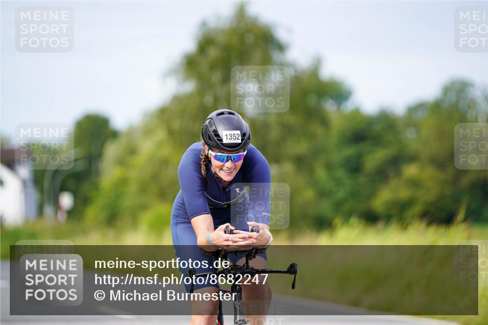 31.08.2025 - Elbe Triathlon Hamburg Michael Burmester http://msf.ph/oto/8682247 31.08.2025 11:01:29 Radfahren 1352, 1507 meine-sportfotos.de