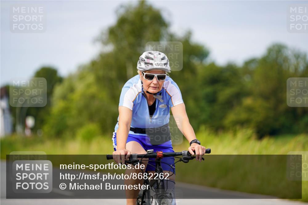 31.08.2025 - Elbe Triathlon Hamburg Michael Burmester http://msf.ph/oto/8682262 31.08.2025 11:01:36 Radfahren 1385, 1507 meine-sportfotos.de