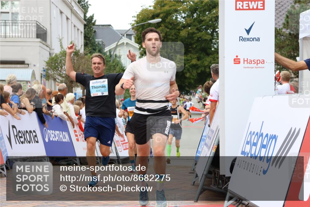 31.08.2025 - 21. Blankeneser Heldenlauf Strokosch-Dieckow http://msf.ph/oto/8682275 31.08.2025 12:05:35 Ziel 5614, 5050, 5575, 4141, 4414, 4329, 4247 meine-sportfotos.de