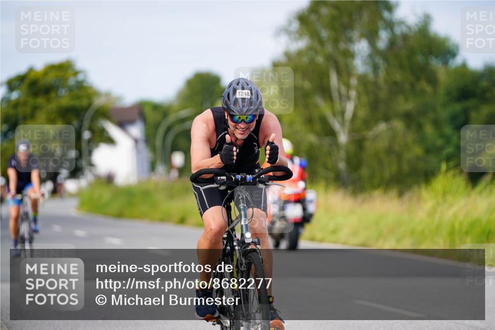 31.08.2025 - Elbe Triathlon Hamburg Michael Burmester http://msf.ph/oto/8682277 31.08.2025 11:01:47 Radfahren 1248, 1317, 1455 meine-sportfotos.de