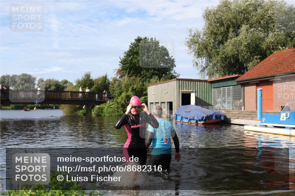 31.08.2025 - Elbe Triathlon Hamburg Luisa Fischer http://msf.ph/oto/8682316 31.08.2025 09:41:52 Schwimmen 841 meine-sportfotos.de