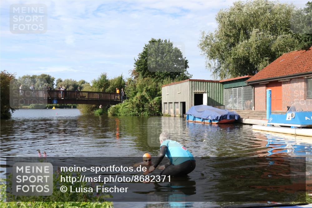 31.08.2025 - Elbe Triathlon Hamburg Luisa Fischer http://msf.ph/oto/8682371 31.08.2025 09:46:58 Schwimmen 928 meine-sportfotos.de