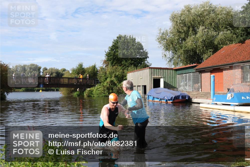 31.08.2025 - Elbe Triathlon Hamburg Luisa Fischer http://msf.ph/oto/8682381 31.08.2025 09:47:00 Schwimmen 928 meine-sportfotos.de