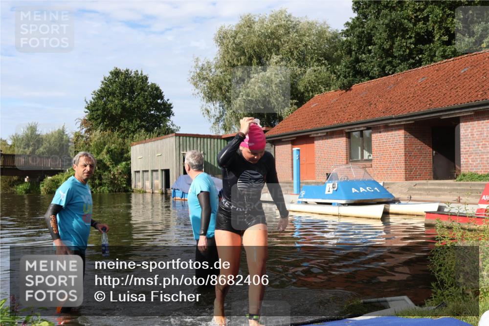 31.08.2025 - Elbe Triathlon Hamburg Luisa Fischer http://msf.ph/oto/8682406 31.08.2025 09:48:44 Schwimmen 782 meine-sportfotos.de
