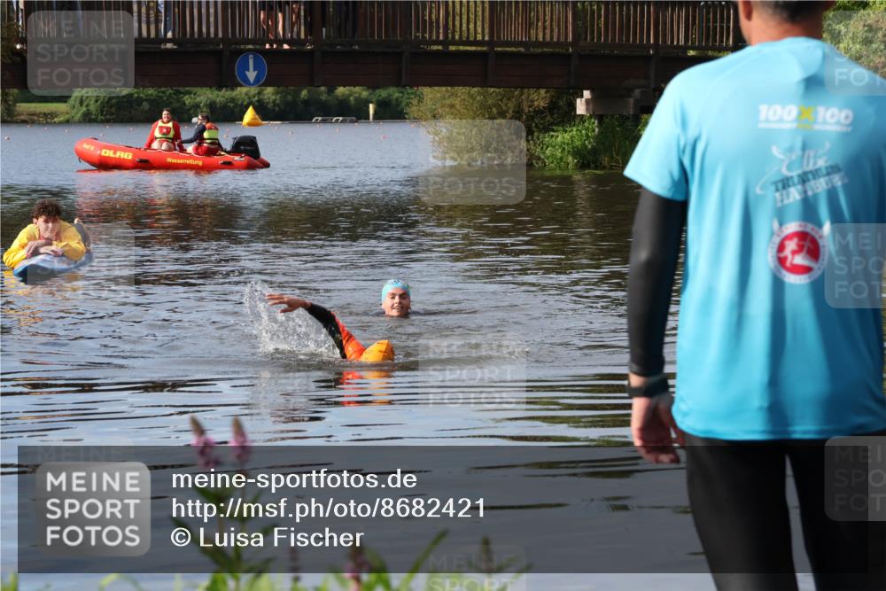31.08.2025 - Elbe Triathlon Hamburg Luisa Fischer http://msf.ph/oto/8682421 31.08.2025 09:51:15 Schwimmen  meine-sportfotos.de
