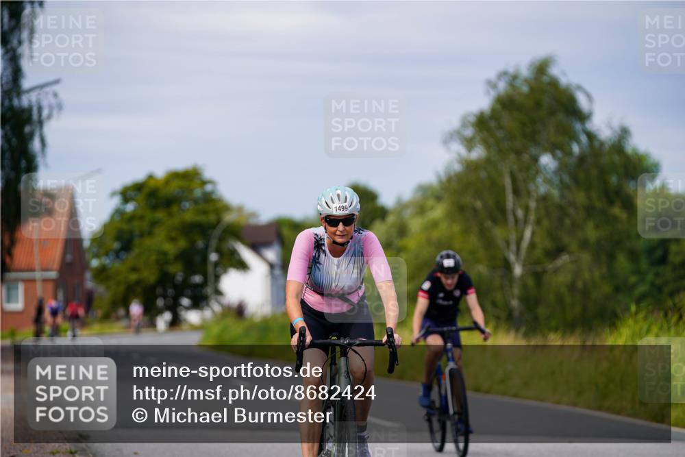 31.08.2025 - Elbe Triathlon Hamburg Michael Burmester http://msf.ph/oto/8682424 31.08.2025 11:02:57 Radfahren 1499, 1597 meine-sportfotos.de