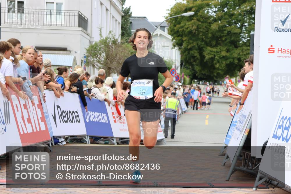 31.08.2025 - 21. Blankeneser Heldenlauf Strokosch-Dieckow http://msf.ph/oto/8682436 31.08.2025 12:05:04 Ziel 4427 meine-sportfotos.de