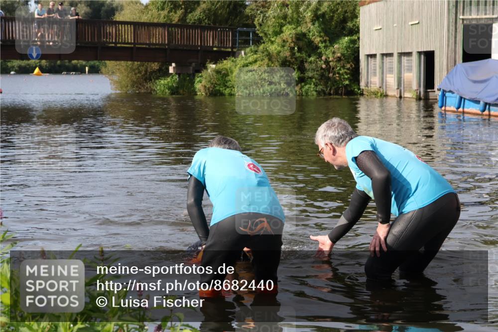 31.08.2025 - Elbe Triathlon Hamburg Luisa Fischer http://msf.ph/oto/8682440 31.08.2025 09:51:30 Schwimmen 401, 794 meine-sportfotos.de