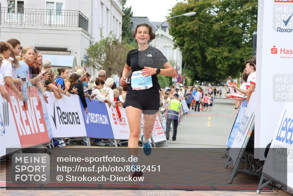 31.08.2025 - 21. Blankeneser Heldenlauf Strokosch-Dieckow http://msf.ph/oto/8682451 31.08.2025 12:05:04 Ziel 4427 meine-sportfotos.de