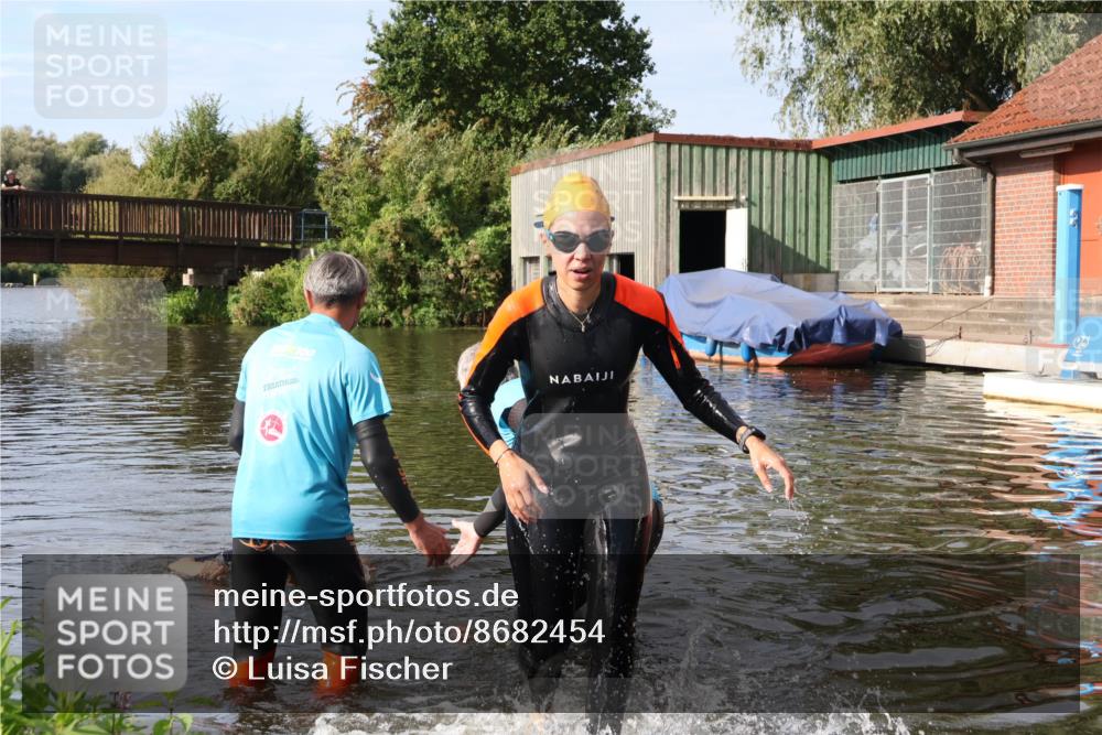 31.08.2025 - Elbe Triathlon Hamburg Luisa Fischer http://msf.ph/oto/8682454 31.08.2025 09:51:33 Schwimmen 401, 794 meine-sportfotos.de