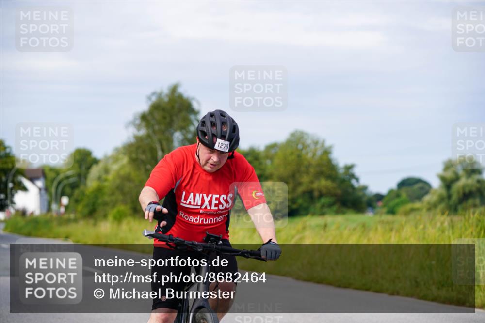 31.08.2025 - Elbe Triathlon Hamburg Michael Burmester http://msf.ph/oto/8682464 31.08.2025 11:03:13 Radfahren 1263, 1270, 1334, 1564 meine-sportfotos.de