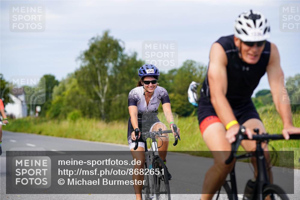 31.08.2025 - Elbe Triathlon Hamburg Michael Burmester http://msf.ph/oto/8682651 31.08.2025 11:04:43 Radfahren 1336, 1510, 1521, 1545, 1546, 1552 meine-sportfotos.de