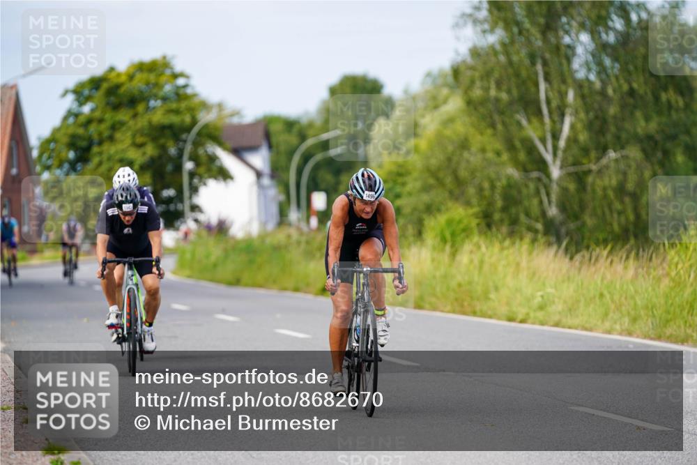 31.08.2025 - Elbe Triathlon Hamburg Michael Burmester http://msf.ph/oto/8682670 31.08.2025 11:04:55 Radfahren 1276, 1342, 1456, 1496 meine-sportfotos.de