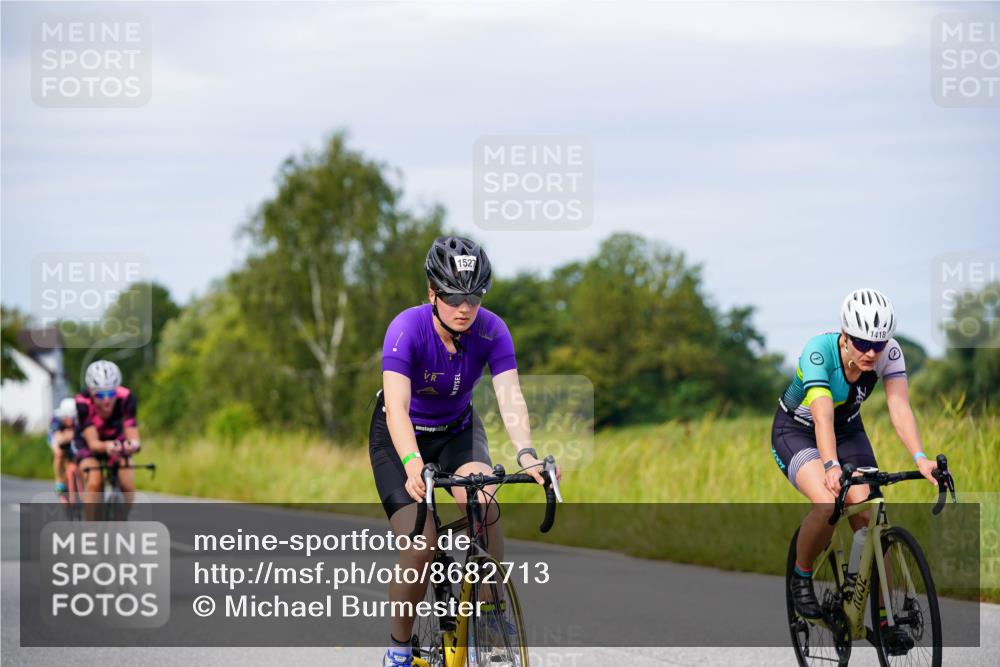 31.08.2025 - Elbe Triathlon Hamburg Michael Burmester http://msf.ph/oto/8682713 31.08.2025 11:05:18 Radfahren 1418, 1446, 1488, 1527, 1532, 1573, 1587, 1595 meine-sportfotos.de
