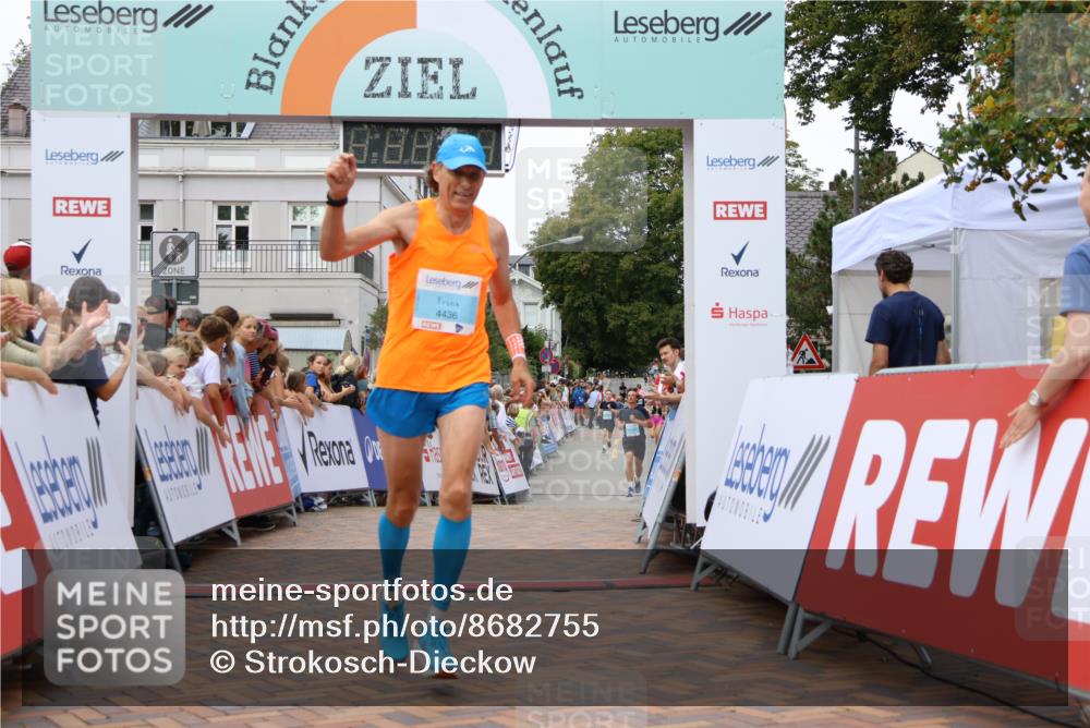 31.08.2025 - 21. Blankeneser Heldenlauf Strokosch-Dieckow http://msf.ph/oto/8682755 31.08.2025 12:04:41 Ziel 4411, 4436 meine-sportfotos.de